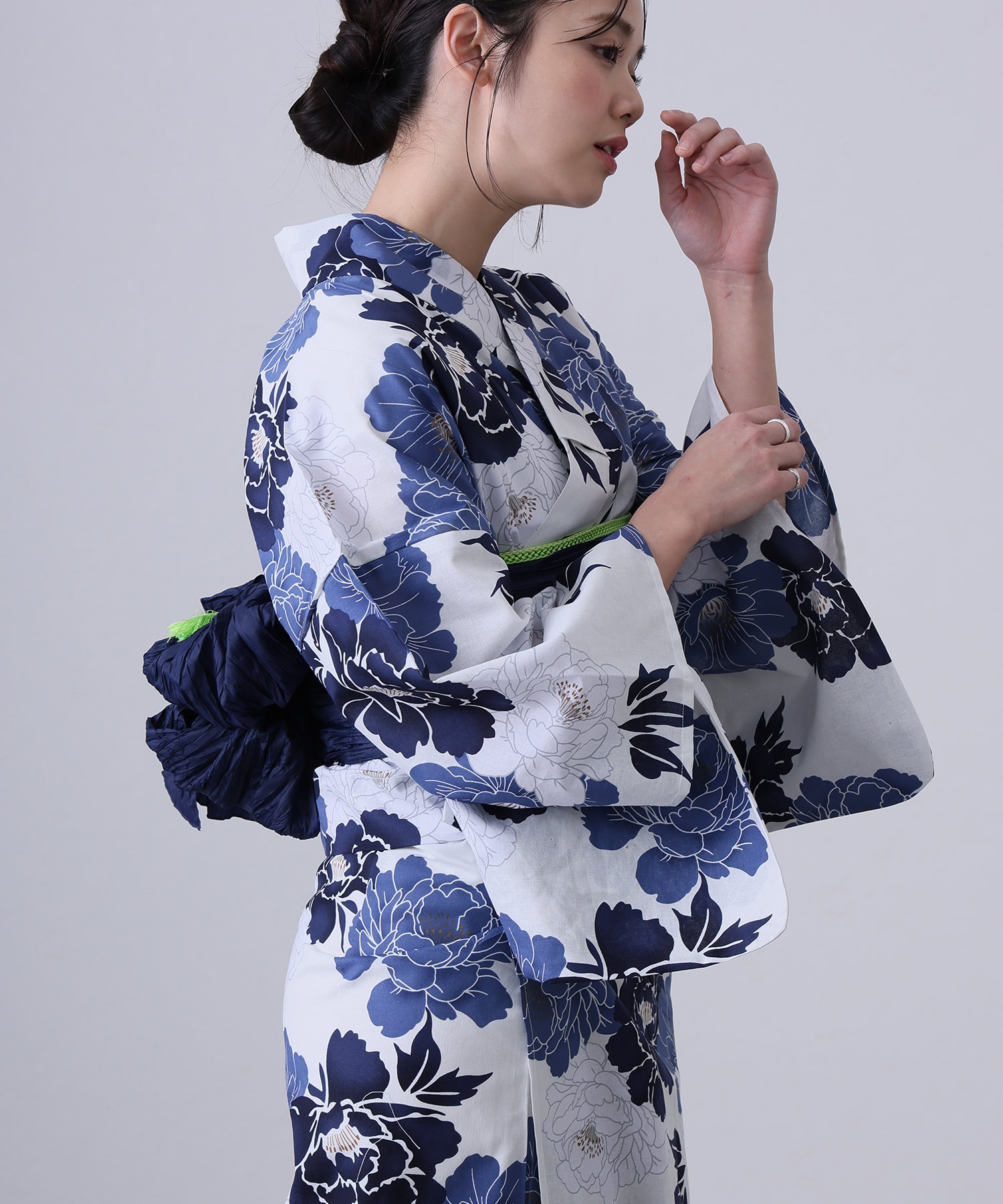 Ethnic Clothing & Online Fashion Store Khaadi Pk - Tradycyjna Yukata Kimono Sukienka dla Dziewczynek