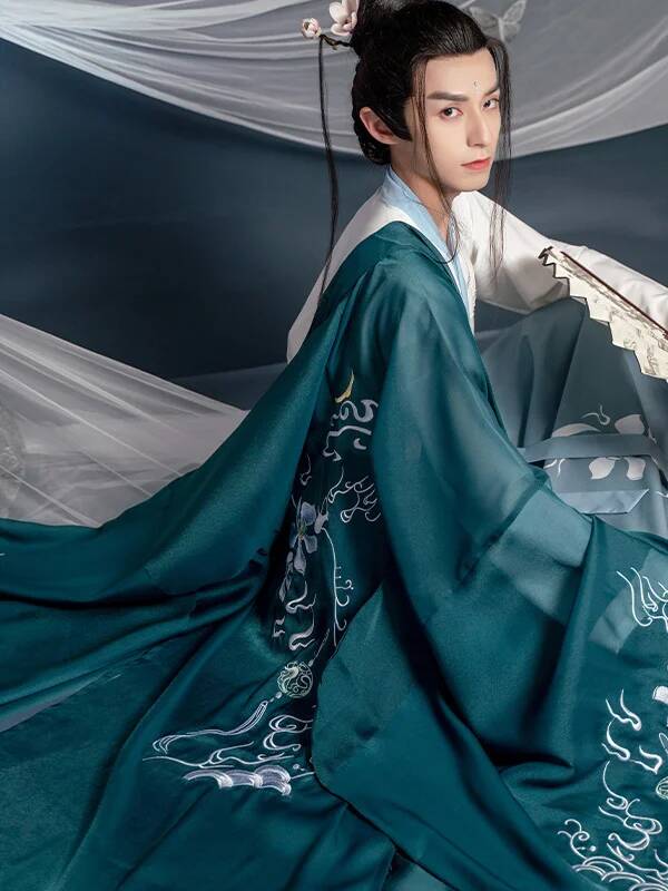Chiński Nowoczesny Strój Hanfu – Hanbok Modern Set recenzja i cena