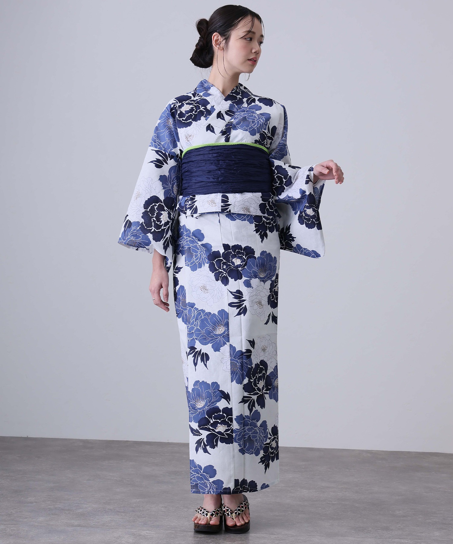 Tradycyjna Yukata Kimono Sukie – Ethnic Clothing & Online Fashion Store Khaadi Pk recenzja i cena