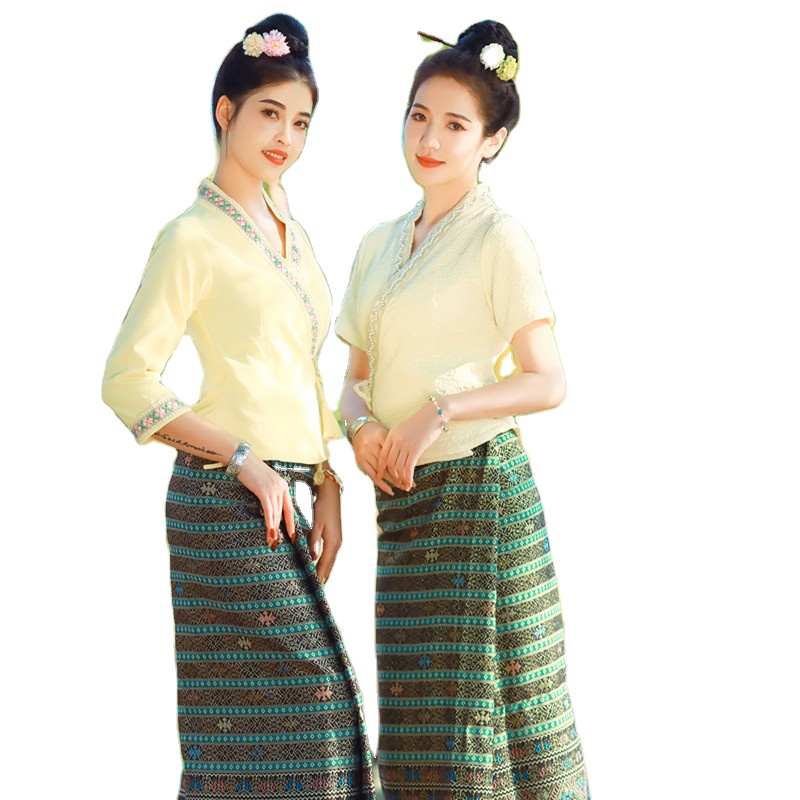 Jasnożółta tajska odzież Dai n – Thai Silk Blouse recenzja i cena