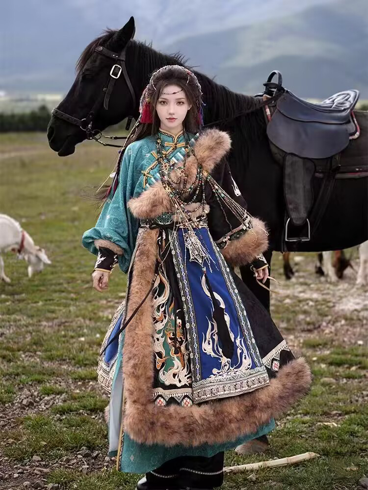Kostium Tybetański Damski Nowy – Ethnic Fashion Photography recenzja i cena