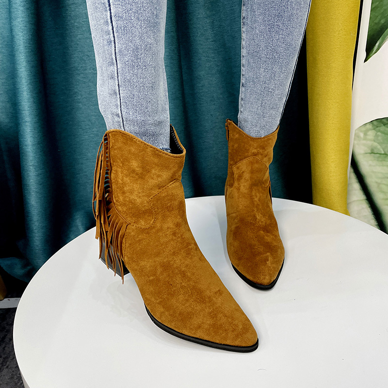 Jesienno-zimowe damskie botki  – Ethnic Styling Tips recenzja i cena